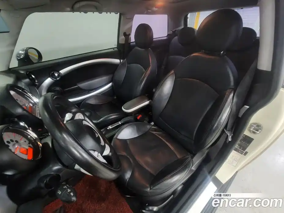 Mini Cooper 2009 1.6 Автомат в Москве № 214395, фото 8