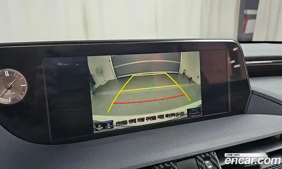 Lexus ES 2019 2.5 Автомат в Москве № 214646, фото 12