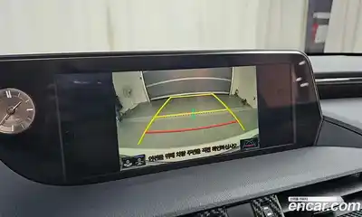 Lexus ES 2019 2.5 Автомат в Москве № 214646, миниатюра 12