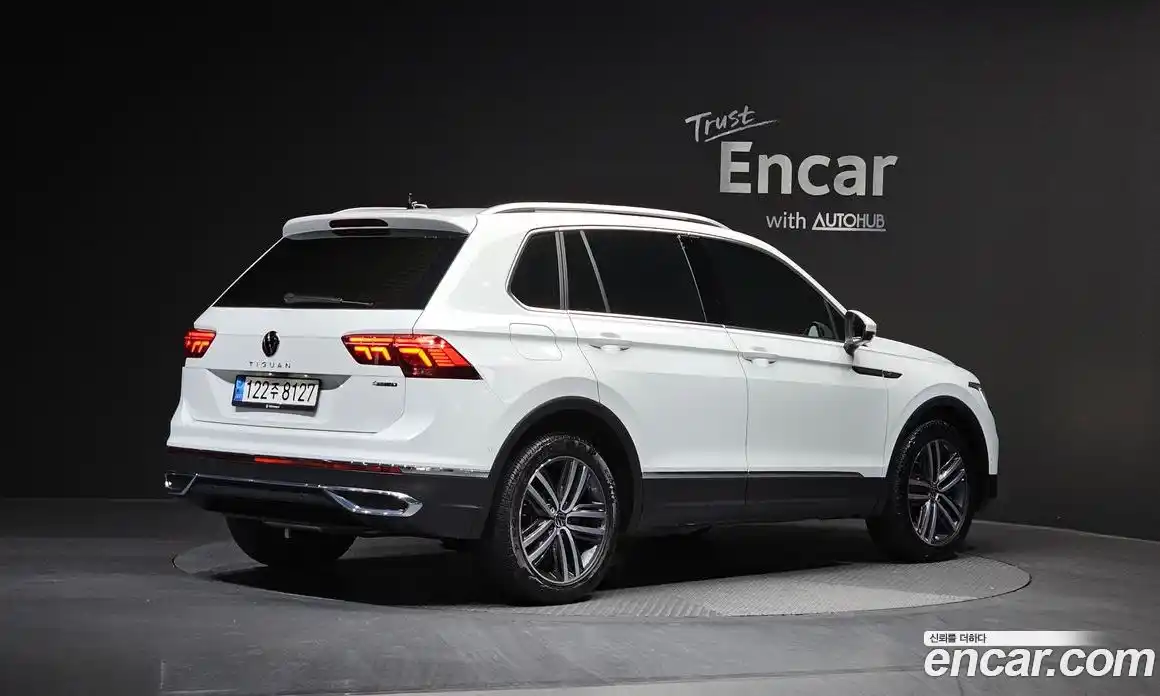 Volkswagen Tiguan 2022 2.0 Автомат в Москве № 214938, фото 11