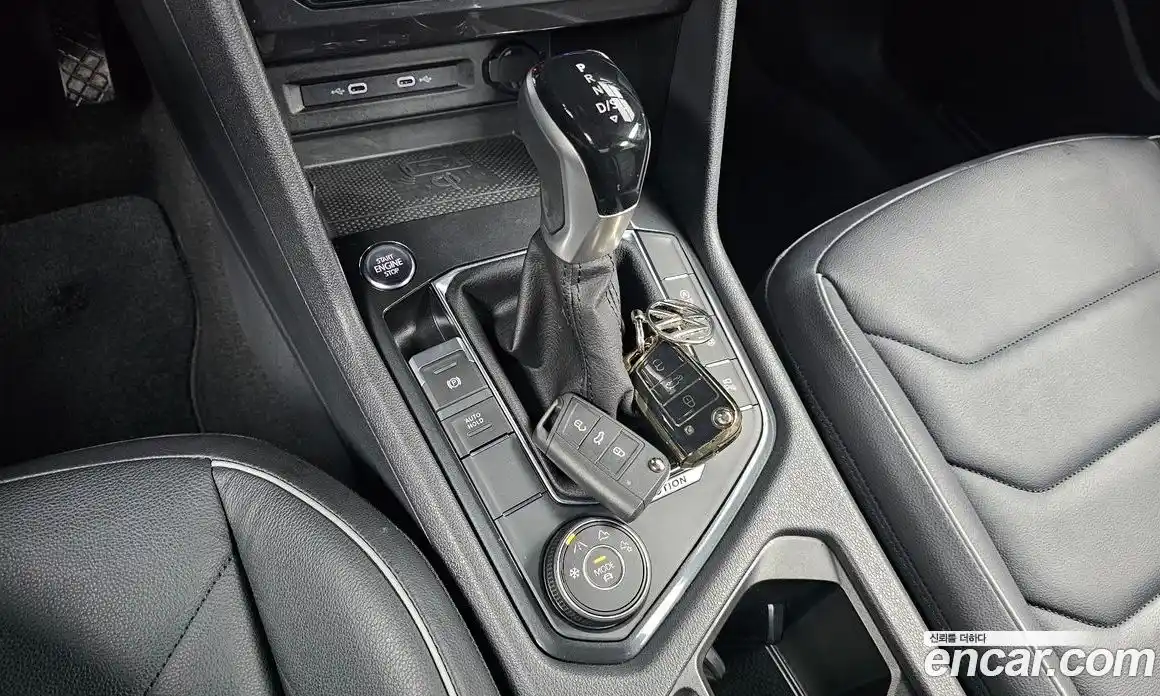 Volkswagen Tiguan 2022 2.0 Автомат в Москве № 214938, фото 17