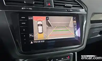 Volkswagen Tiguan 2022 2.0 Автомат в Москве № 214938, миниатюра 4