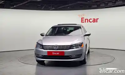 Volkswagen Passat 2014 2.0 Автомат в Москве № 215377, миниатюра 3