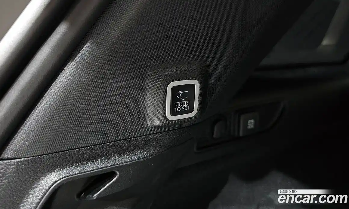 Jeep Cherokee 2023 3.6 Автомат в Москве № 215420, фото 16