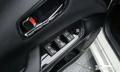 Toyota Prius 2017 1.8 Автомат в Москве № 215546, миниатюра 11