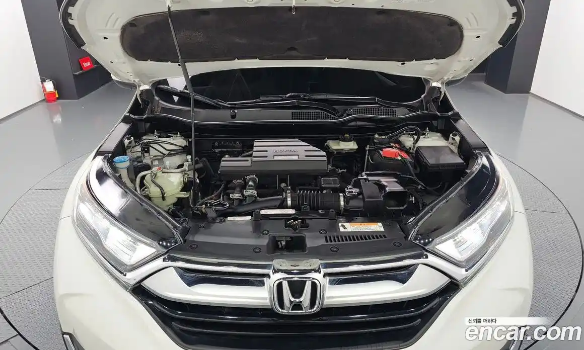 Honda CR-V 2017 1.5 Автомат в Москве № 215698, фото 13