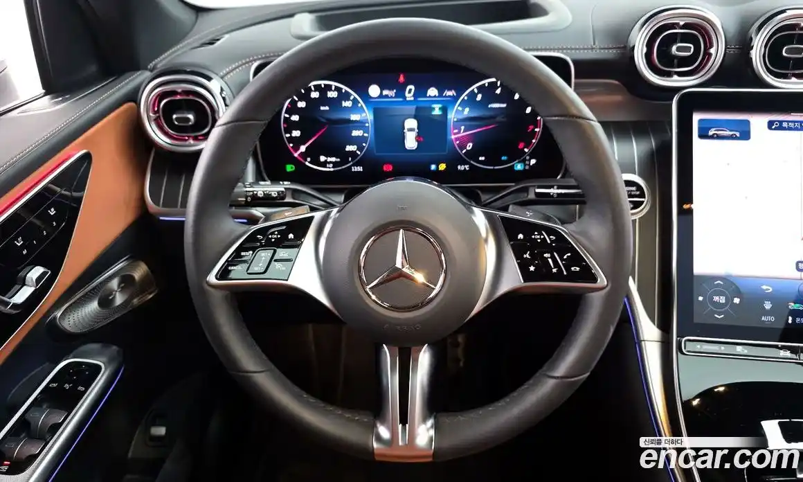 Mercedes-Benz GLC-Class 2025 2.0 Автомат в Москве № 218214, фото 13