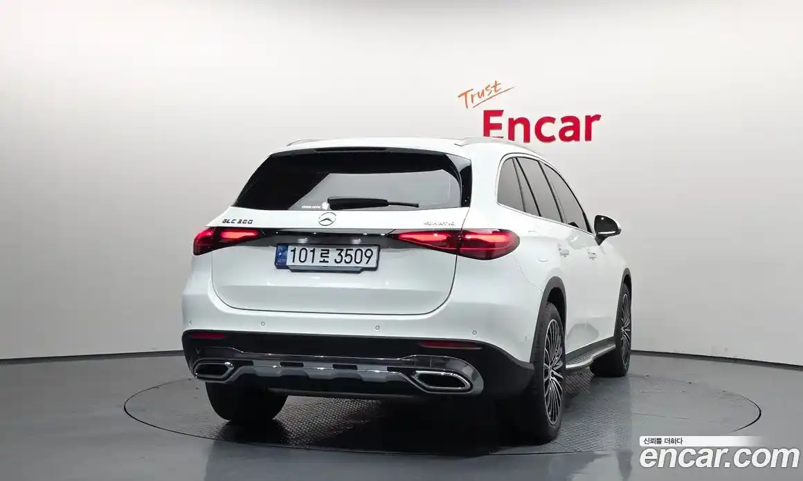 Mercedes-Benz GLC-Class 2025 2.0 Автомат в Москве № 218214, фото 4