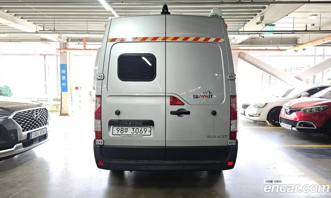 Renault Master 2020 2.3 Механическая в Москве № 221563, фото 11