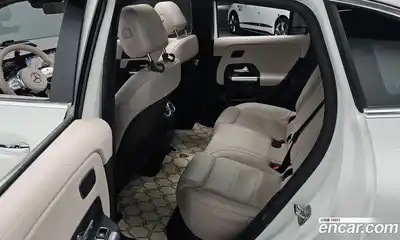 Mercedes-Benz EQA 2023 0.2 Автомат в Москве № 223137, миниатюра 5