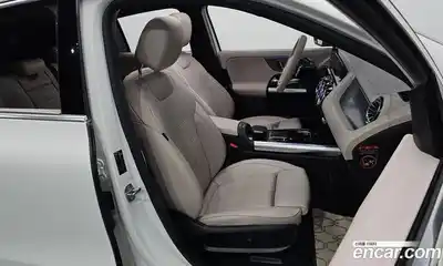 Mercedes-Benz EQA 2023 0.2 Автомат в Москве № 223137, миниатюра 10