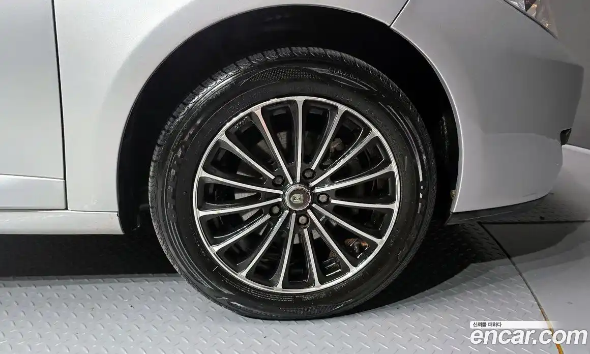 Renault SM3 2011 1.6 Автомат в Москве № 225332, фото 15