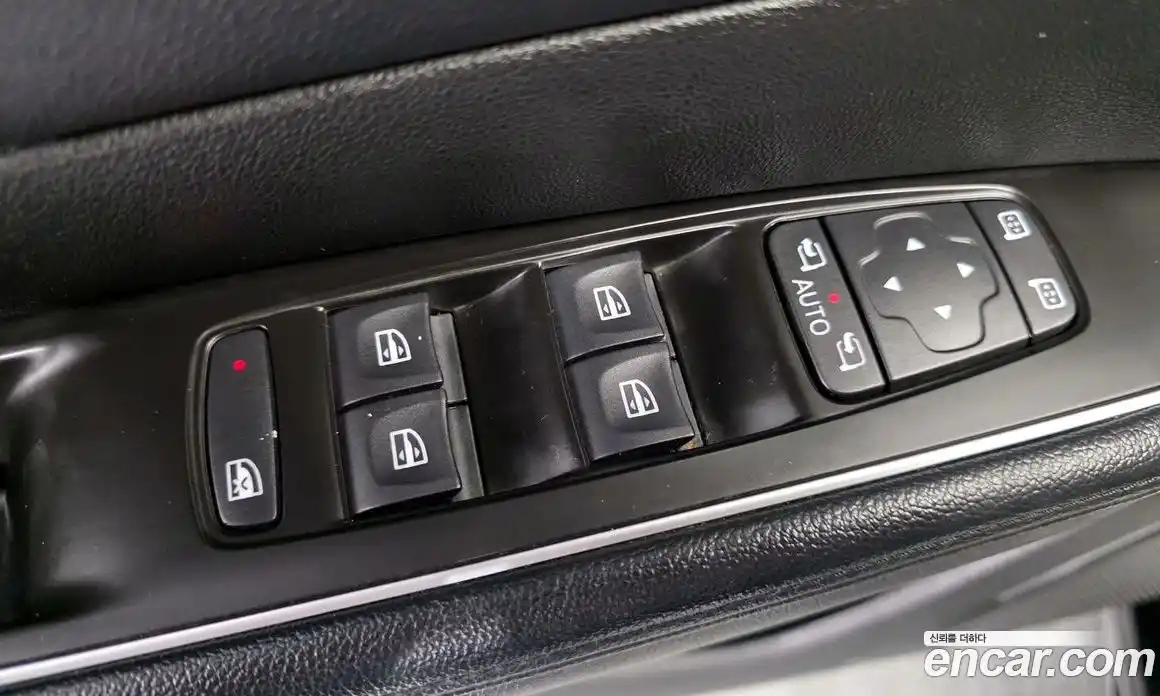 Renault SM6 2016 1.6 Автомат в Москве № 225982, фото 6