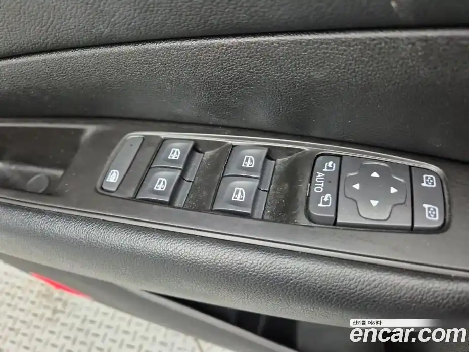 Renault SM6 2017 2.0 Автомат в Москве № 227500, фото 17