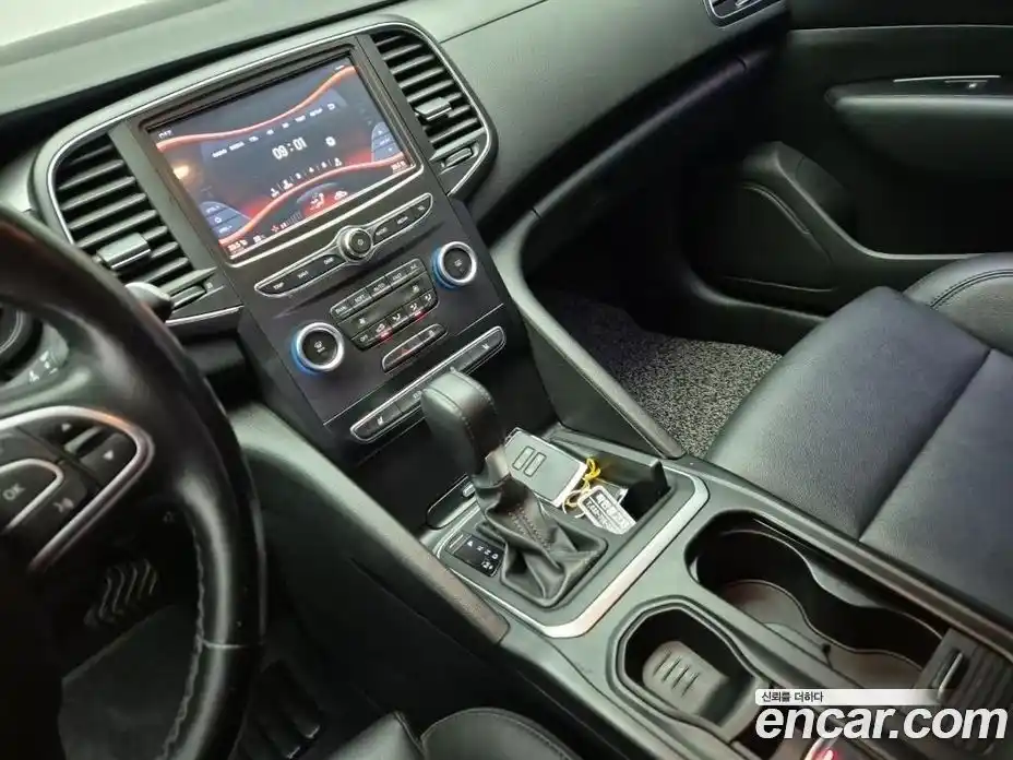 Renault SM6 2017 2.0 Автомат в Москве № 227500, фото 8