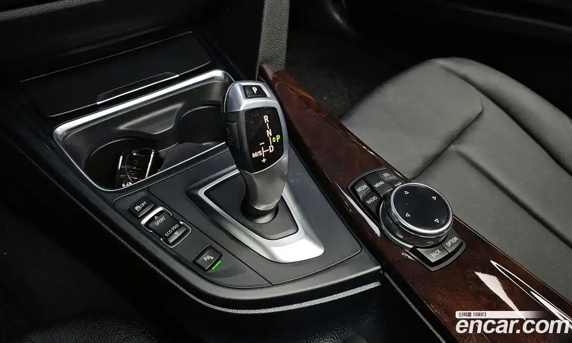 BMW 3-Series 2014 2.0 Автомат в Москве № 229108, фото 7