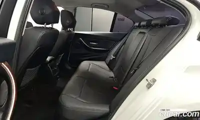 BMW 3-Series 2014 2.0 Автомат в Москве № 229108, миниатюра 9