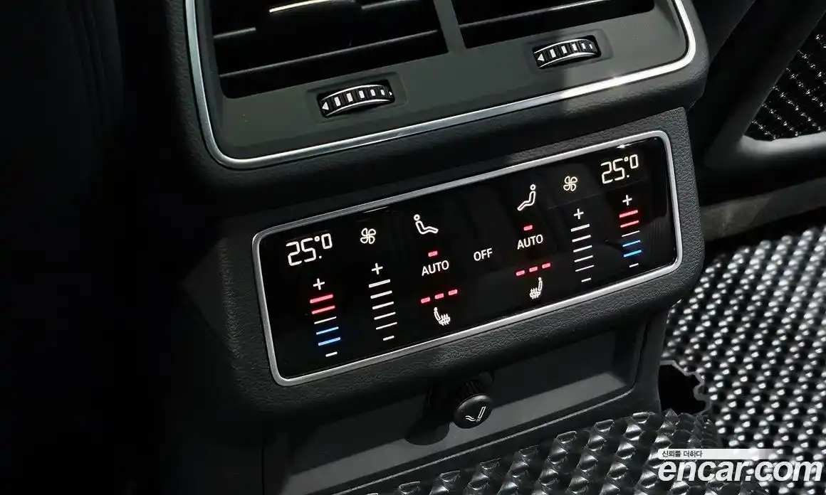 Audi A6 2021 2.0 Автомат в Москве № 229737, фото 18