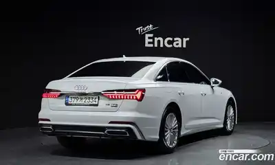 Audi A6 2021 2.0 Автомат в Москве № 229737, миниатюра 2