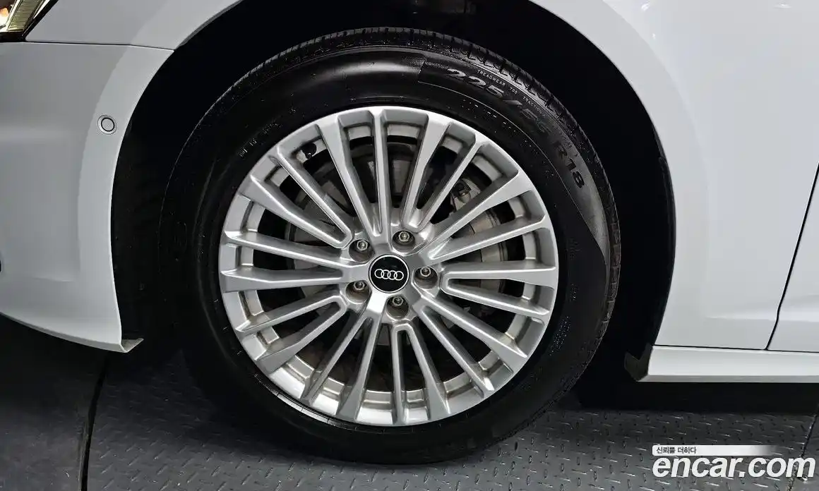 Audi A6 2021 2.0 Автомат в Москве № 229737, фото 5