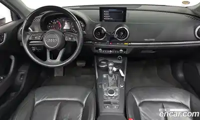 Audi A3 2018 2.0 Автомат в Москве № 229963, миниатюра 12