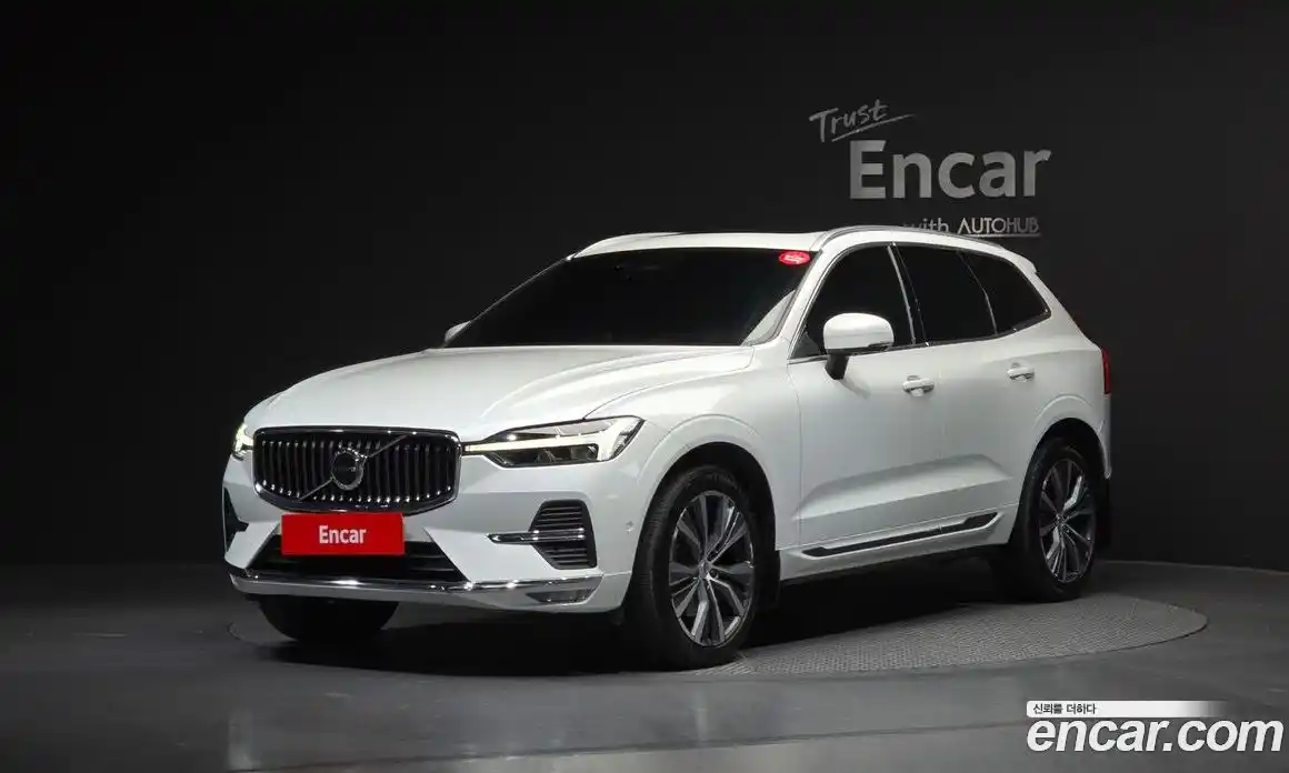 Volvo XC60 2022 2.0 Автомат в Москве № 230530, фото 20