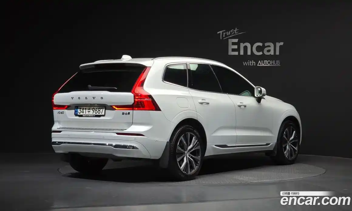 Volvo XC60 2022 2.0 Автомат в Москве № 230530, фото 9