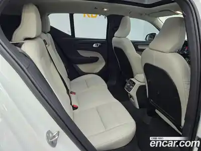 Volvo XC40 2025 2.0 Автомат в Москве № 230741, миниатюра 12