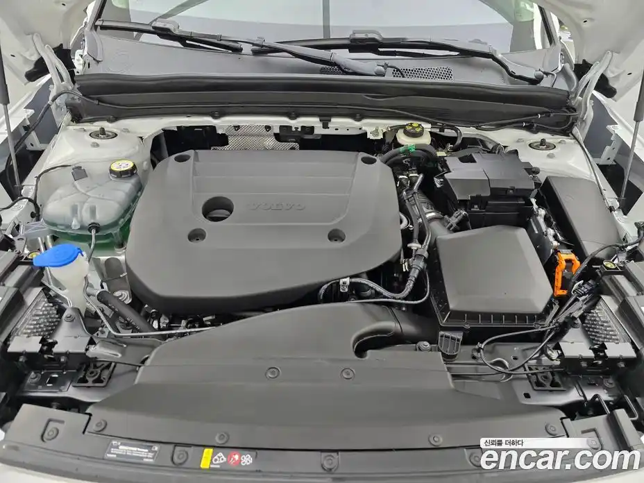 Volvo XC40 2025 2.0 Автомат в Москве № 230741, фото 6