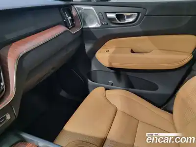 Volvo XC60 2025 2.0 Автомат в Москве № 230770, миниатюра 12