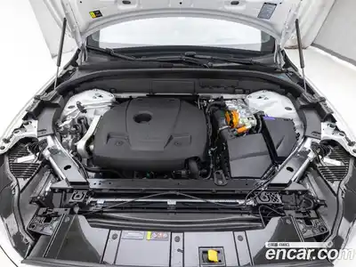 Volvo XC60 2025 2.0 Автомат в Москве № 230790, миниатюра 6