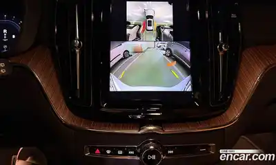 Volvo XC60 2024 2.0 Автомат в Москве № 230858, миниатюра 12