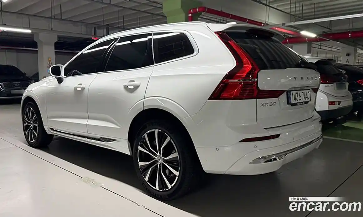 Volvo XC60 2024 2.0 Автомат в Москве № 230858, фото 4