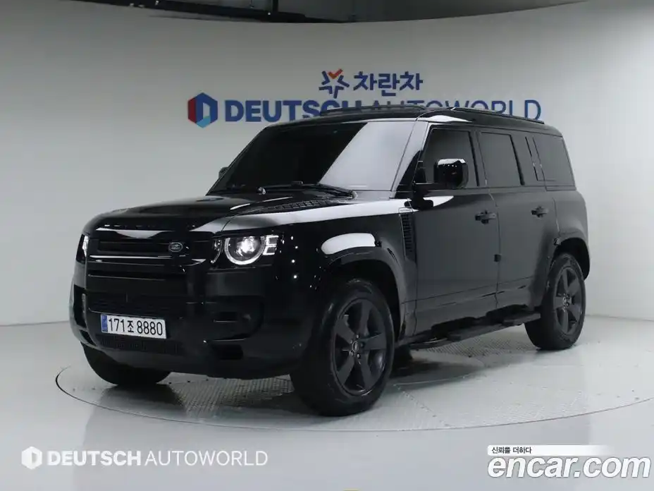 Land Rover Defender 2025 3.0 Автомат в Москве № 231148, фото 1