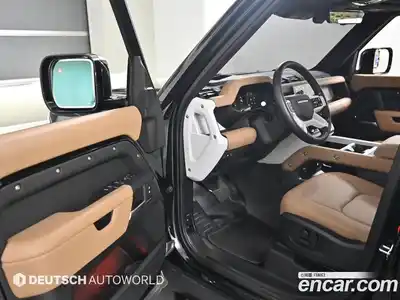 Land Rover Defender 2025 3.0 Автомат в Москве № 231148, миниатюра 11