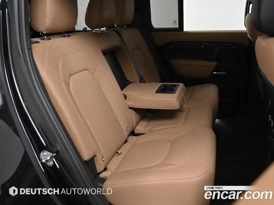 Land Rover Defender 2025 3.0 Автомат в Москве № 231148, фото 12