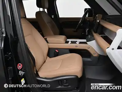 Land Rover Defender 2025 3.0 Автомат в Москве № 231148, миниатюра 10