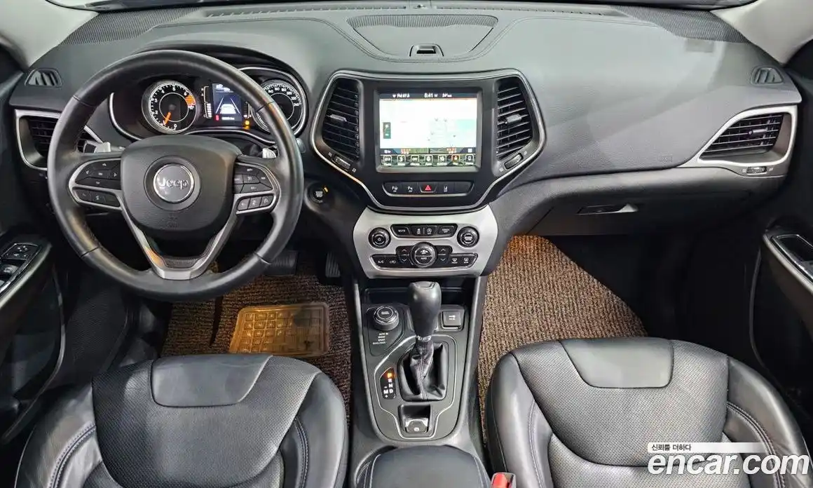 Jeep Cherokee 2019 2.4 Автомат в Москве № 232653, фото 11