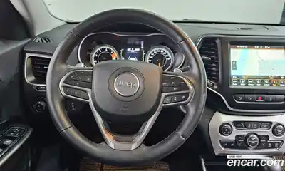 Jeep Cherokee 2019 2.4 Автомат в Москве № 232653, миниатюра 9