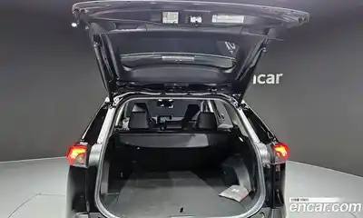 Toyota RAV4 2024 2.5 Автомат в Москве № 232820, миниатюра 2