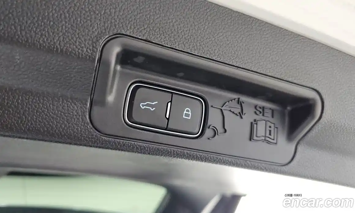 Ford Explorer 2020 2.3 Автомат в Москве № 233148, фото 18