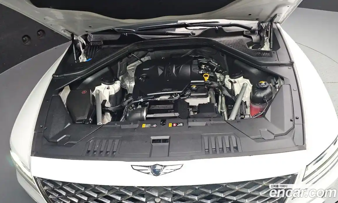 Genesis GV80 2023 2.5 Автомат в Москве № 233385, фото 14