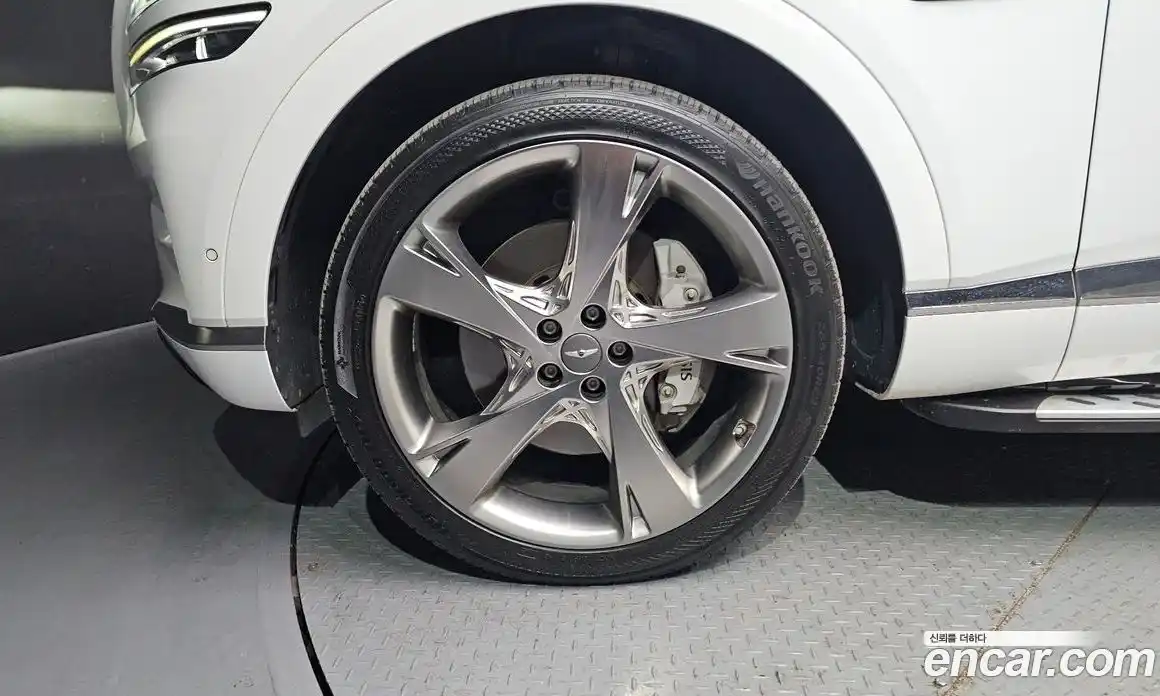 Genesis GV80 2023 2.5 Автомат в Москве № 233385, фото 7