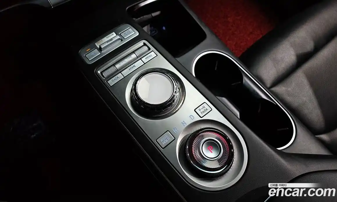 Genesis GV70 2022 2.5 Автомат в Москве № 23442, фото 13