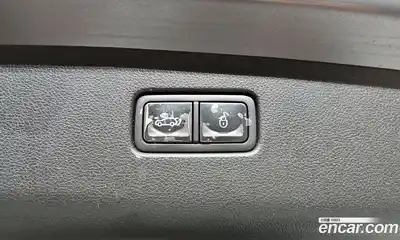 Genesis GV70 2022 2.5 Автомат в Москве № 23442, миниатюра 2