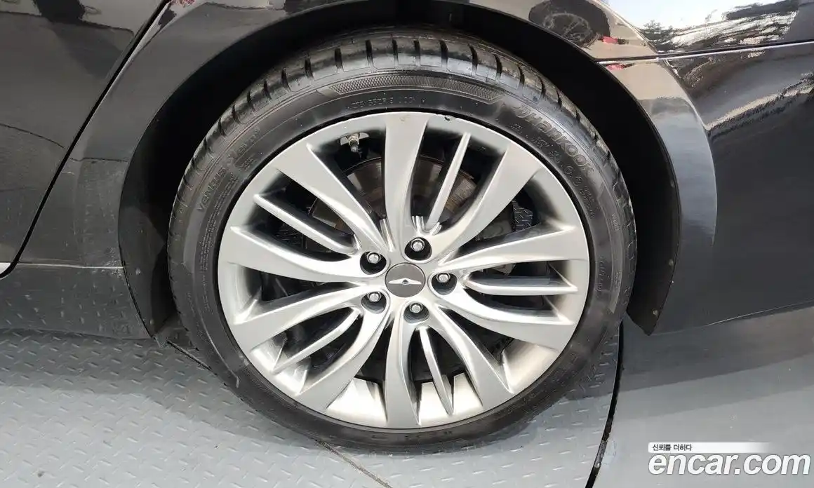 Genesis G80 2018 3.3 Автомат в Москве № 23786, фото 18