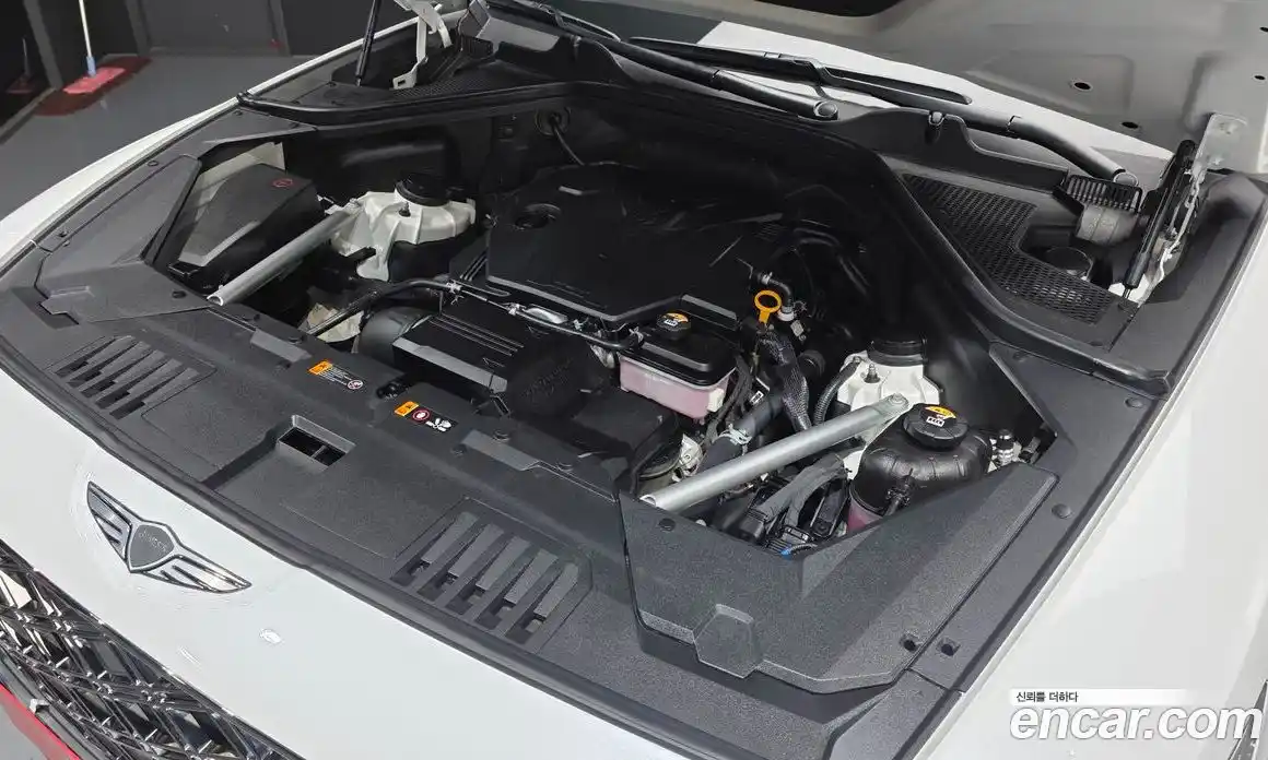 Genesis GV80 2024 2.5 Автомат в Москве № 24060, фото 13