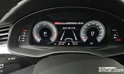 Audi Q8 2021 3.0 Автомат в Москве № 243837, миниатюра 12