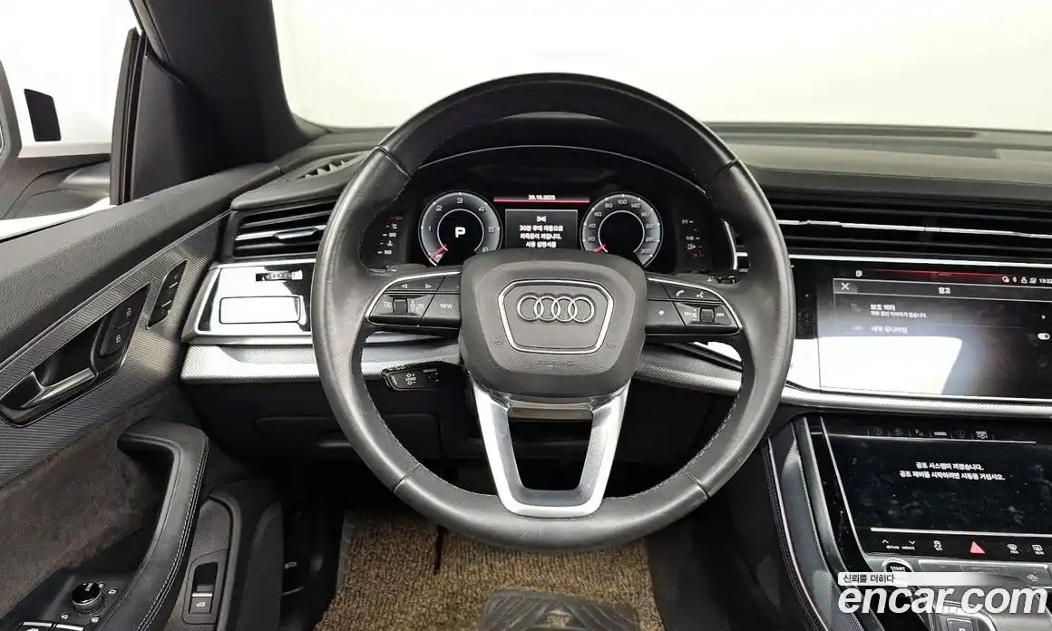 Audi Q8 2021 3.0 Автомат в Москве № 243837, фото 14
