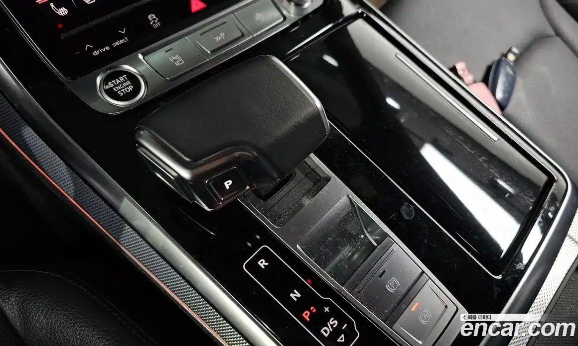 Audi Q8 2021 3.0 Автомат в Москве № 243837, фото 4